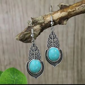 Vintage Woman Earrings